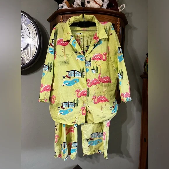 Vintage Nick & Nora Retro Outdoor Swimming Pool Flamingo Grass Mower Pajamas - Picture 1 of 9